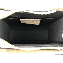 Int&eacute;rieur du sac &agrave; main Nadia